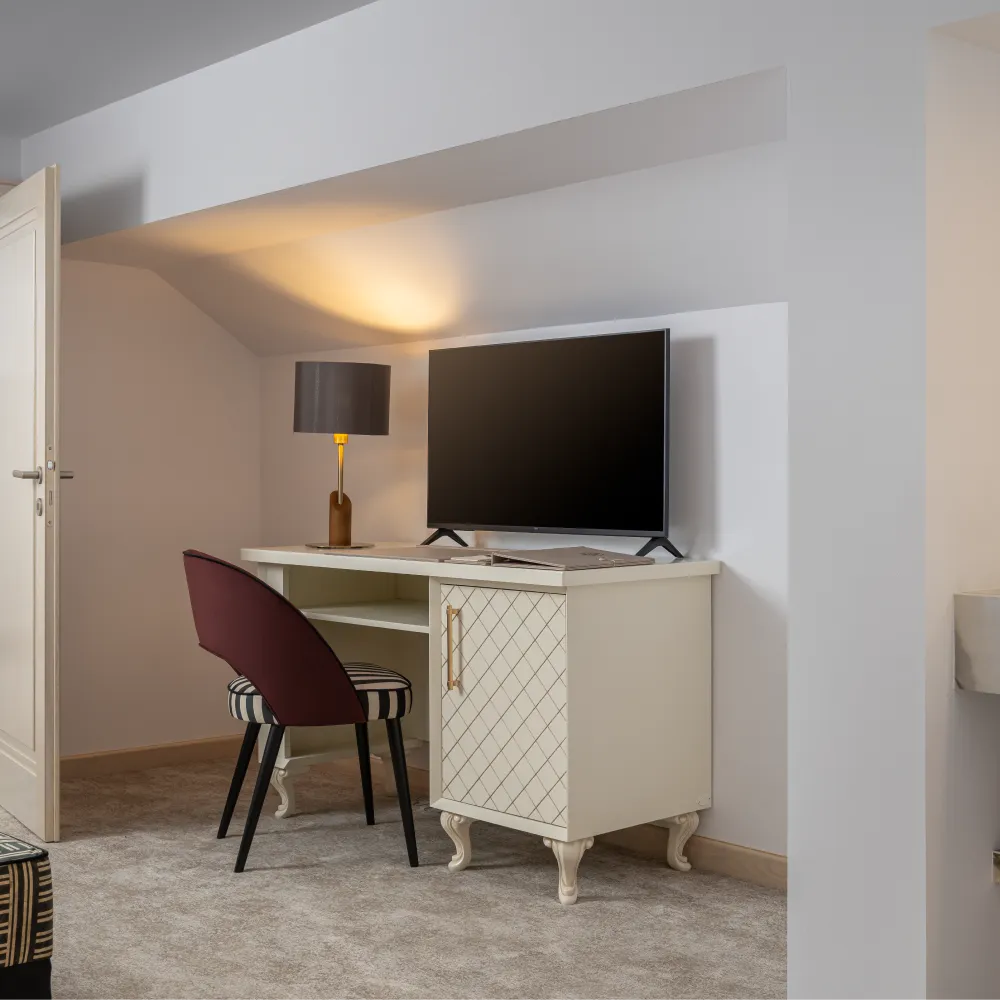 domeniile martinutzi-conacul rhedey-suita nobile-02